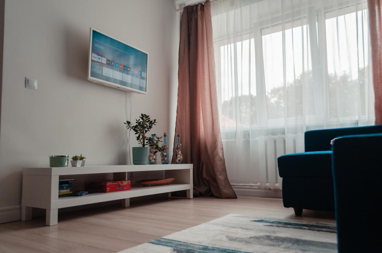 Rigas Ielas Apartamenti 1 Apartment Valmiera Exterior photo